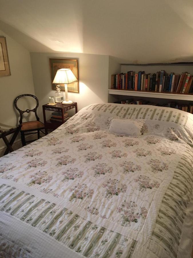 אברגאבני The Old Rectory Bed & Breakfast מראה חיצוני תמונה